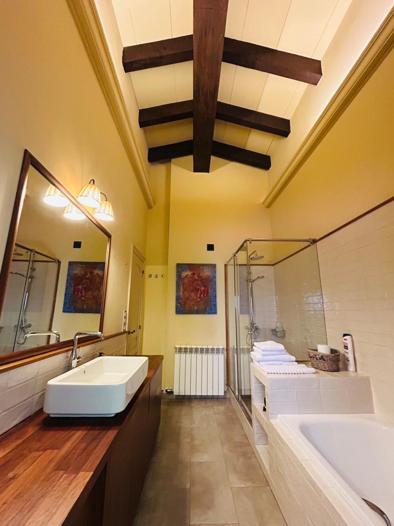 Hotel Cal Sastre Santa Pau Dış mekan fotoğraf