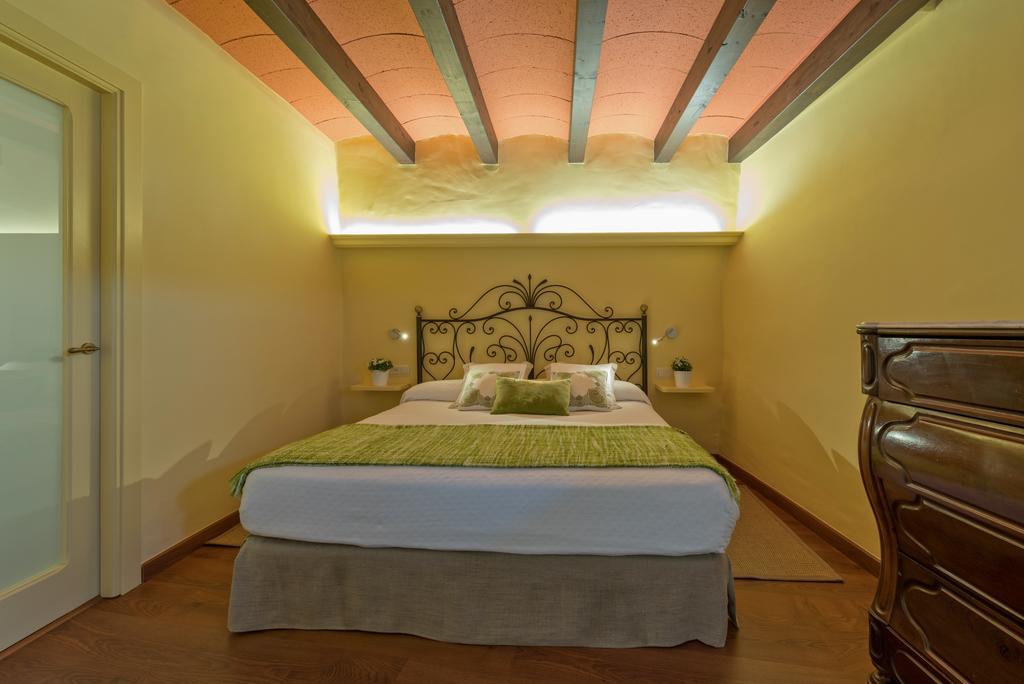 Hotel Cal Sastre Santa Pau Dış mekan fotoğraf
