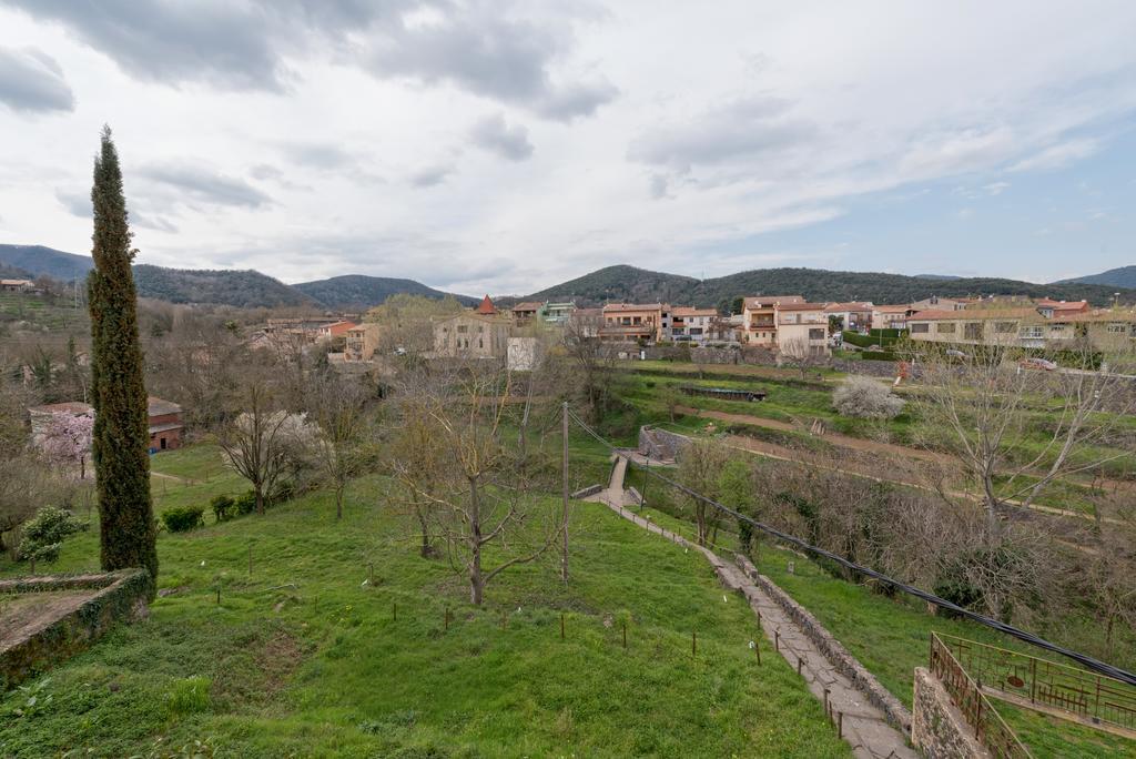 Hotel Cal Sastre Santa Pau Dış mekan fotoğraf